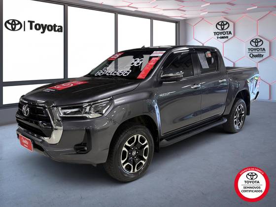 TOYOTA HILUX 2.8 D-4D TURBO DIESEL CD SRV 4X4 AUTOMÁTICO